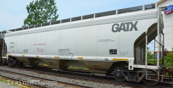 Car/wagon CGLX2373 right side / coté droit